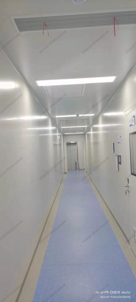 選擇潔凈室過(guò)濾器的注意事項(xiàng)—無(wú)塵室選用過(guò)濾器時(shí)應(yīng)考慮哪些問(wèn)題