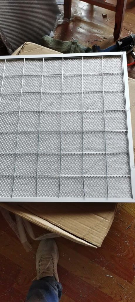 初效過濾器的特點(diǎn)—初效過濾器價(jià)格便宜，性價(jià)比高